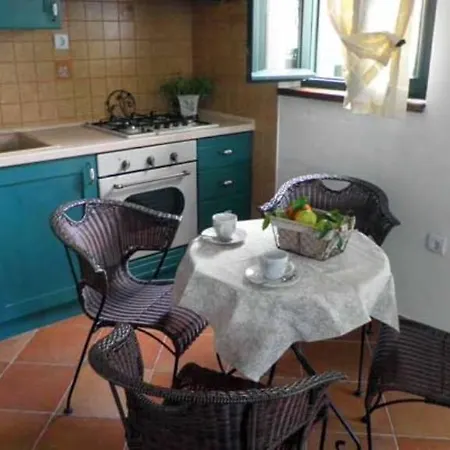 Stone Dalia Apartment Igrane